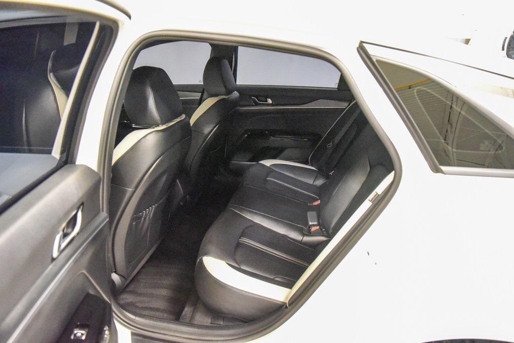 used 2025 Kia K5 car, priced at $28,000
