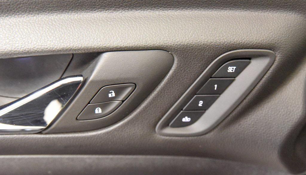 used 2023 GMC Acadia car, priced at $30,685