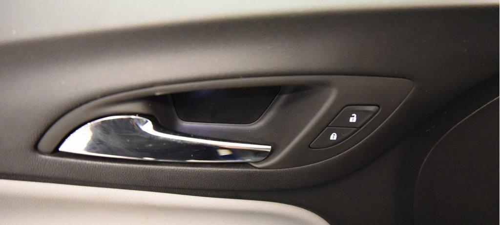 used 2023 Chevrolet Equinox car, priced at $21,995