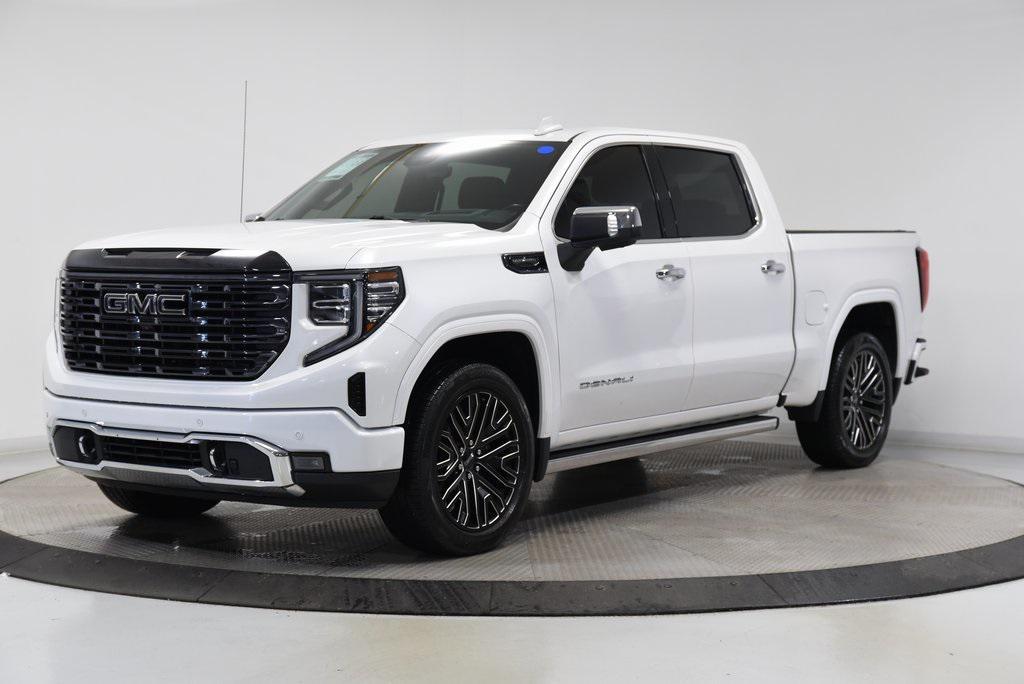 used 2022 GMC Sierra 1500 car, priced at $52,380