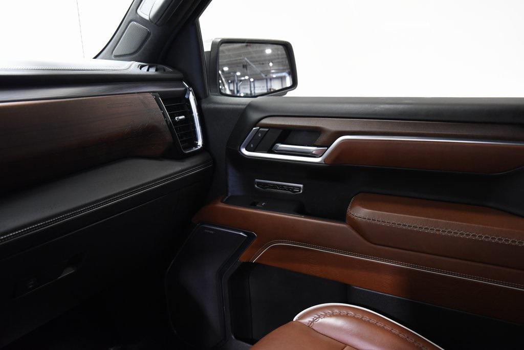 used 2022 GMC Sierra 1500 car, priced at $52,380