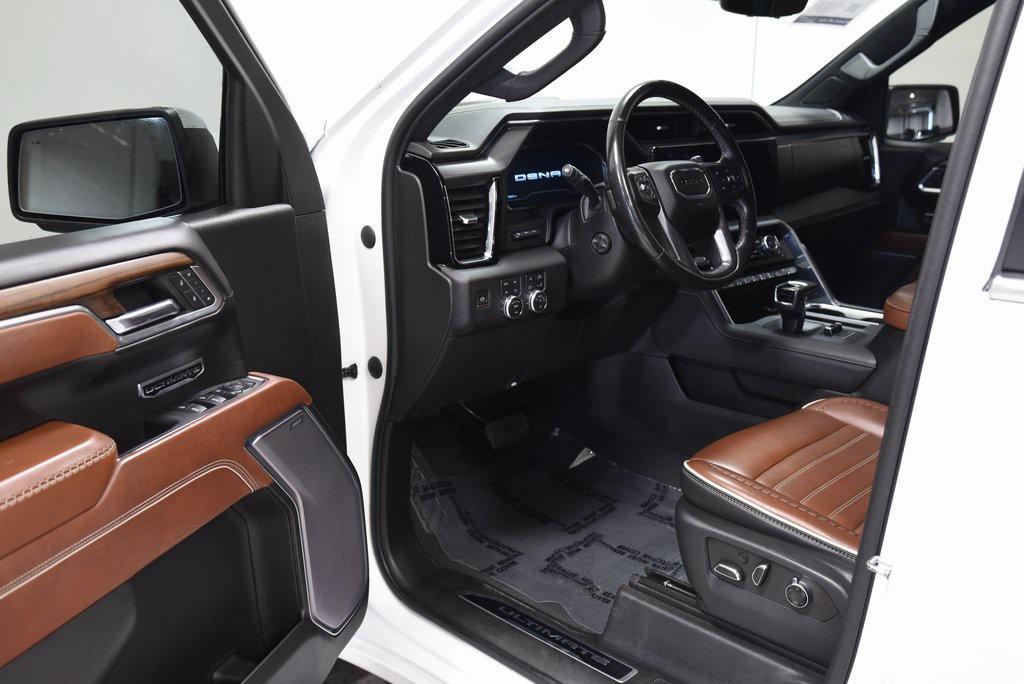 used 2022 GMC Sierra 1500 car, priced at $52,380