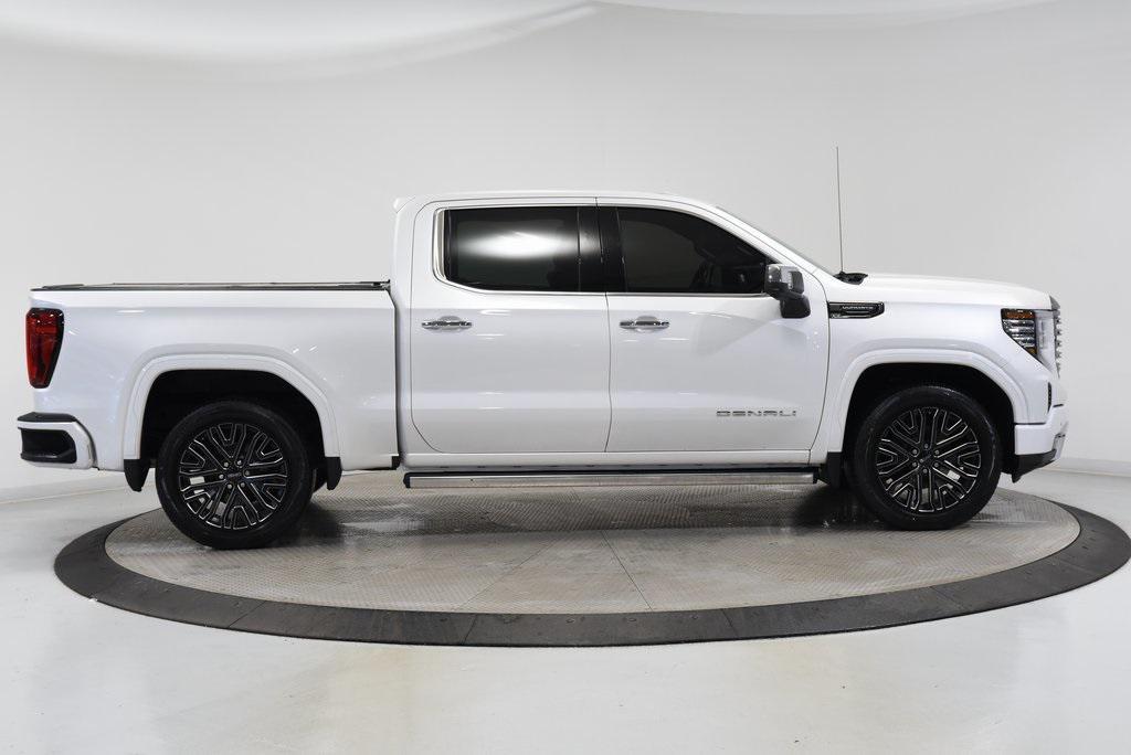 used 2022 GMC Sierra 1500 car, priced at $52,380