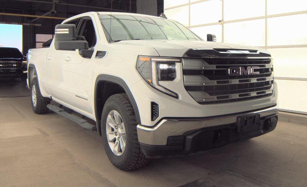 used 2022 GMC Sierra 1500 car, priced at $36,995