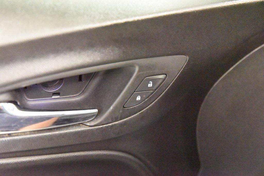 used 2019 Chevrolet Equinox car, priced at $14,150
