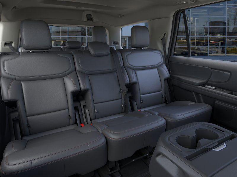 new 2025 Ford Expedition car, priced at $73,885