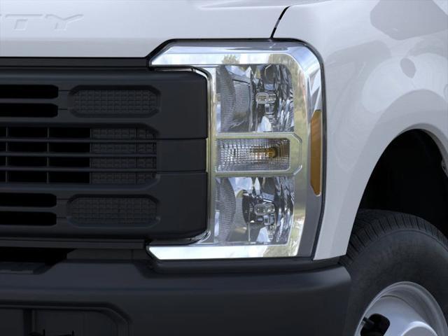 new 2025 Ford F-350 car, priced at $70,360