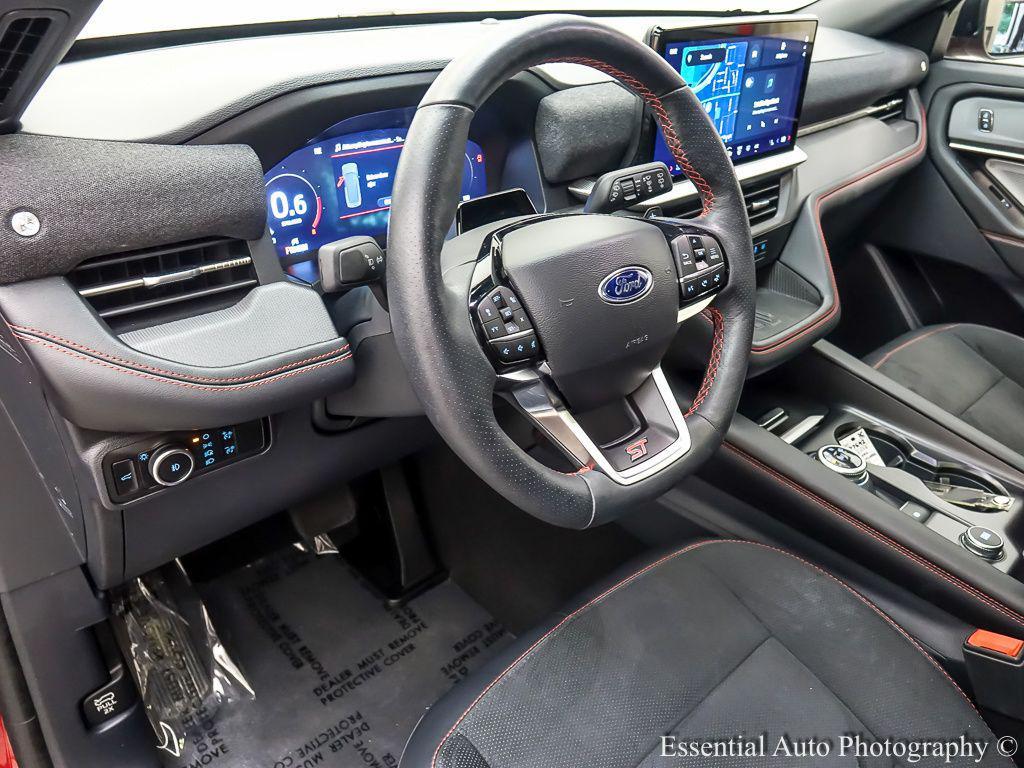 used 2025 Ford Explorer car, priced at $53,402