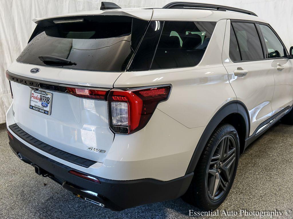 used 2025 Ford Explorer car, priced at $45,487