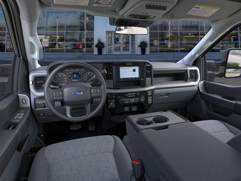 new 2025 Ford F-250 car, priced at $58,621