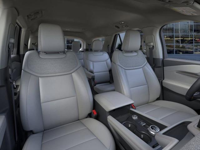 new 2025 Ford Explorer car, priced at $45,917