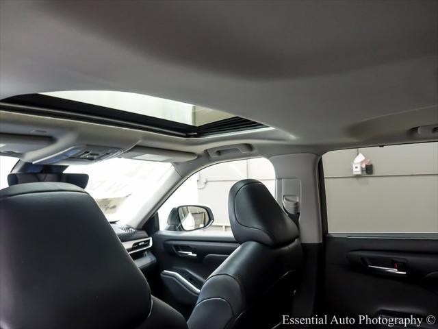 used 2022 Toyota Highlander car, priced at $38,972