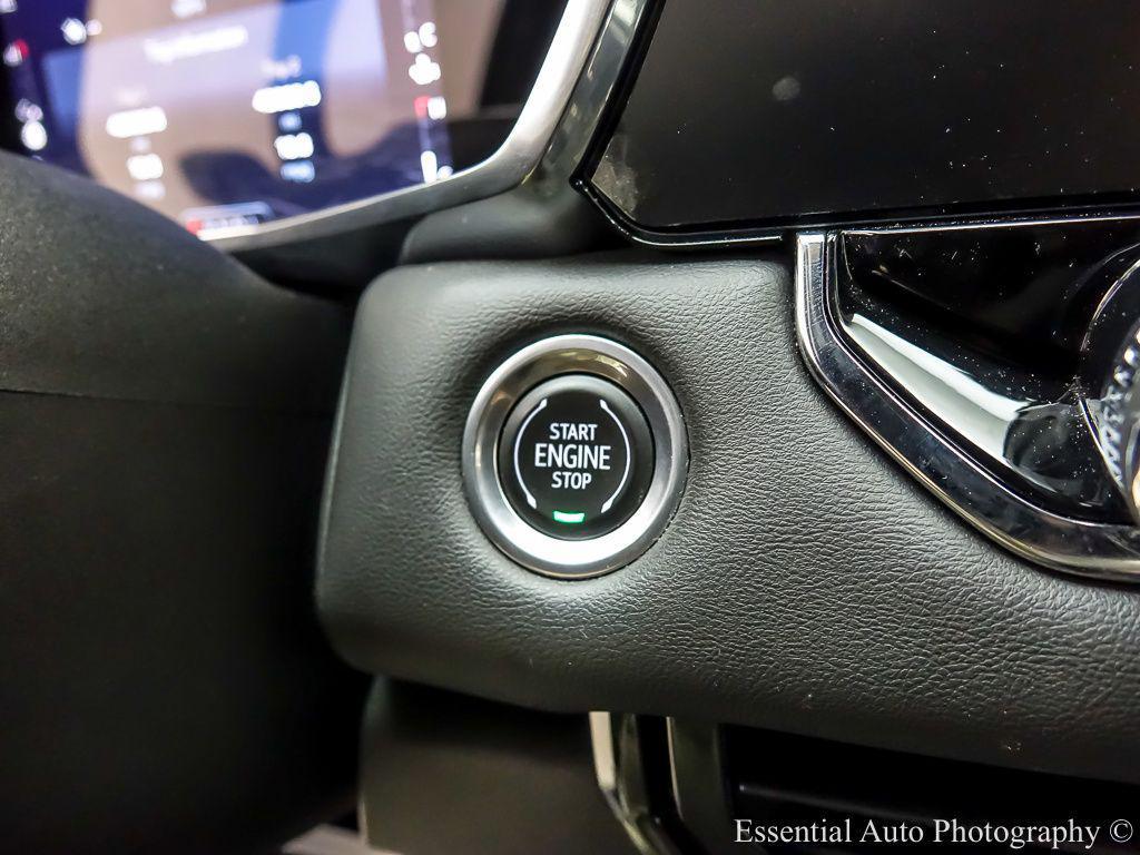 used 2023 GMC Canyon car, priced at $35,998