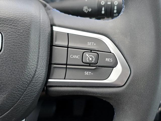 used 2022 Jeep Compass car, priced at $15,990