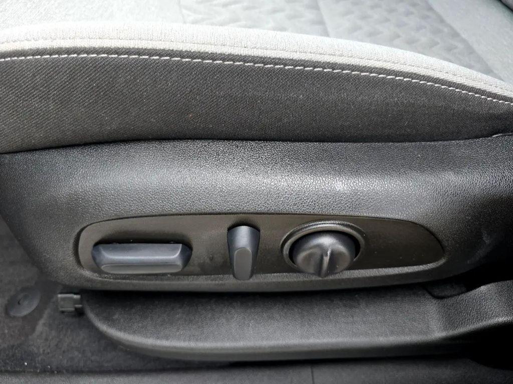 used 2022 Chevrolet Equinox car, priced at $17,990