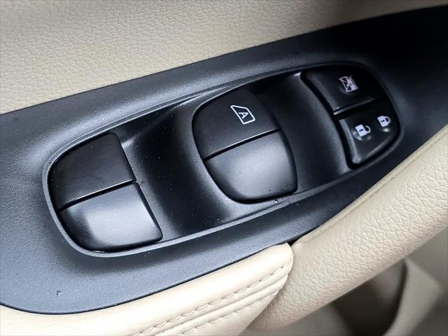 used 2015 Nissan Rogue car, priced at $12,990