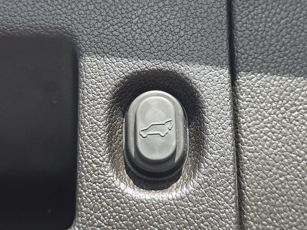 used 2016 Cadillac Escalade car, priced at $21,990