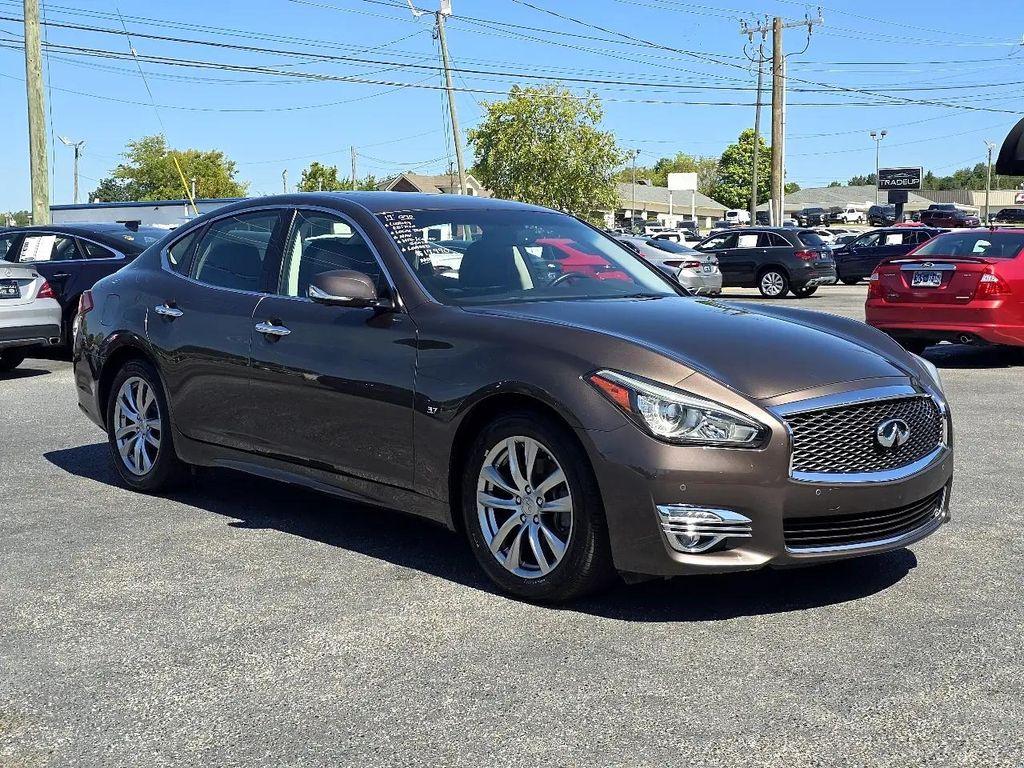 used 2019 INFINITI Q70 car, priced at $17,990