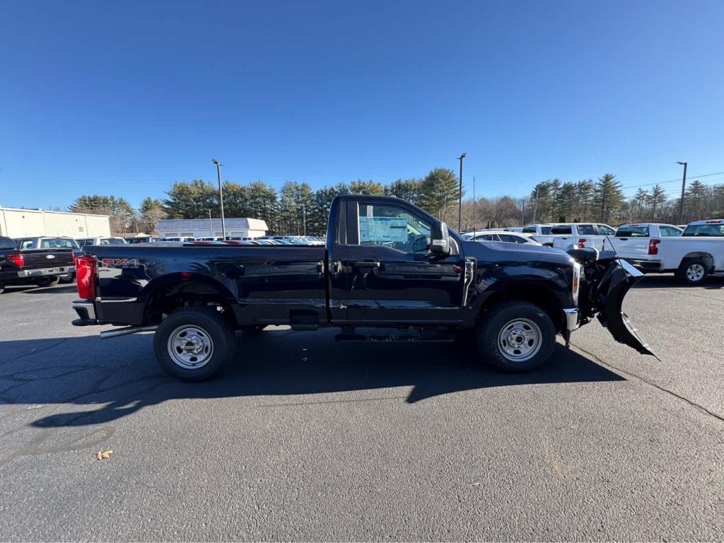 new 2024 Ford F-350 car, priced at $62,880