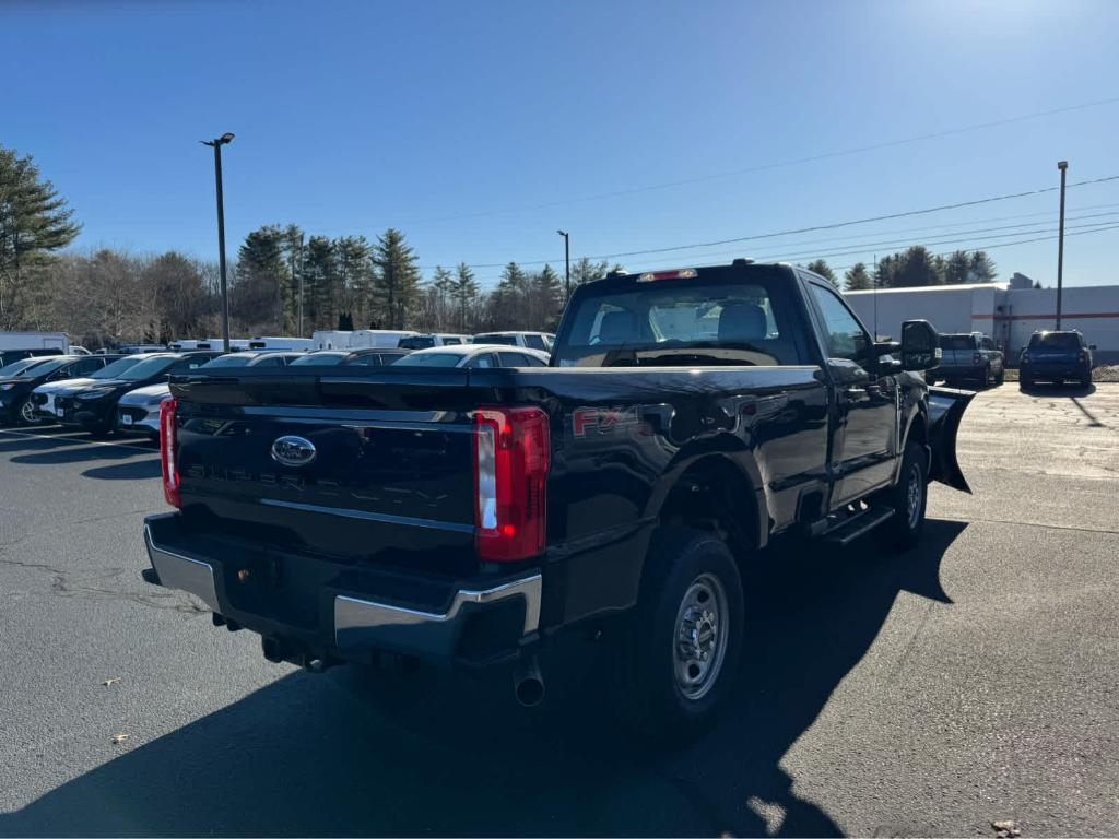 new 2024 Ford F-350 car, priced at $62,880