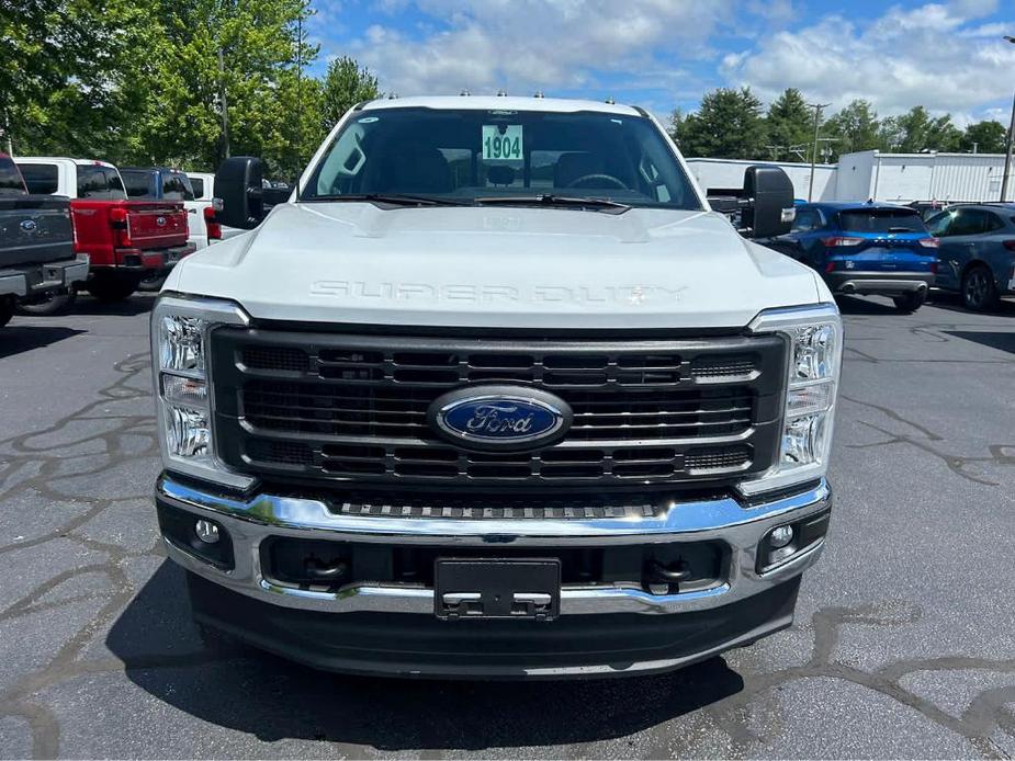 new 2024 Ford F-250 car, priced at $52,750