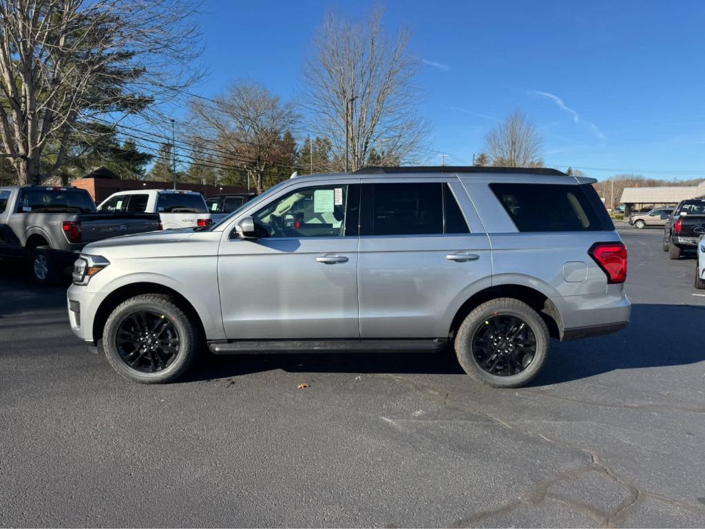 new 2024 Ford Expedition car, priced at $72,450