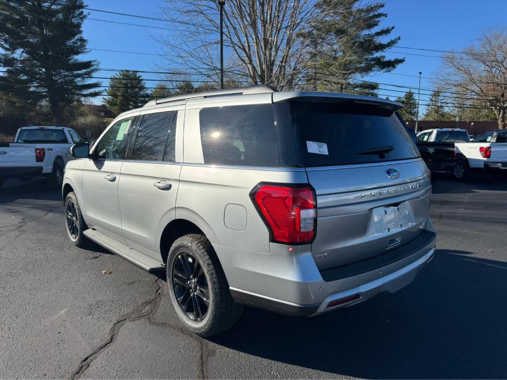 new 2024 Ford Expedition car, priced at $72,450