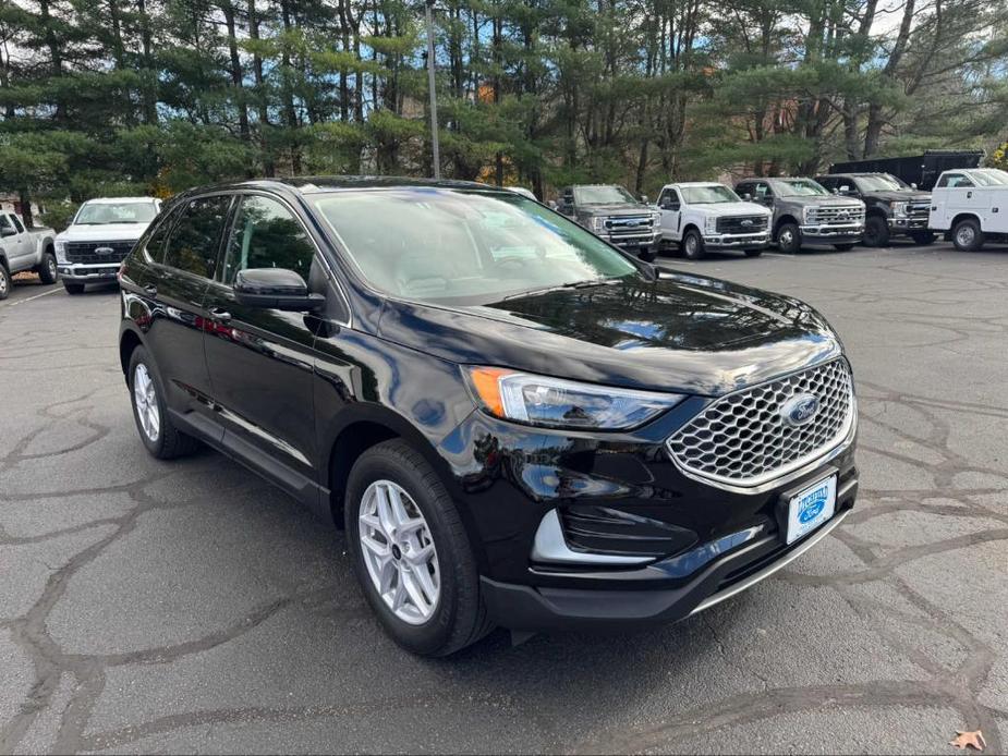 used 2024 Ford Edge car, priced at $31,440