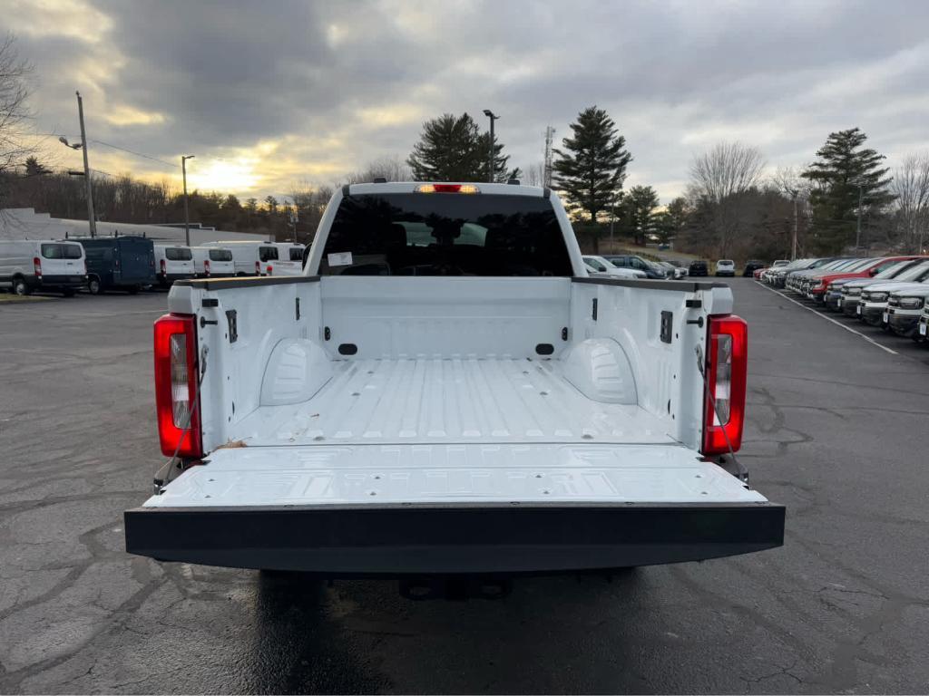 new 2024 Ford F-250 car, priced at $58,640