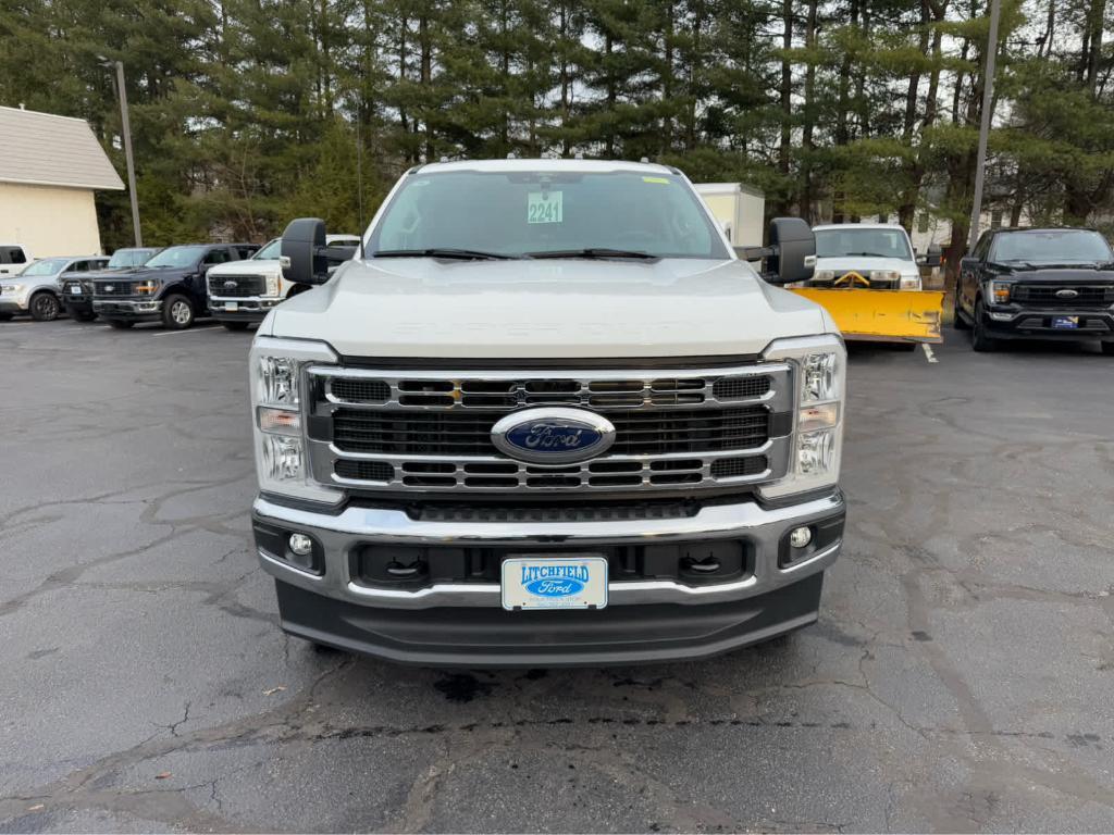 new 2024 Ford F-250 car, priced at $58,640