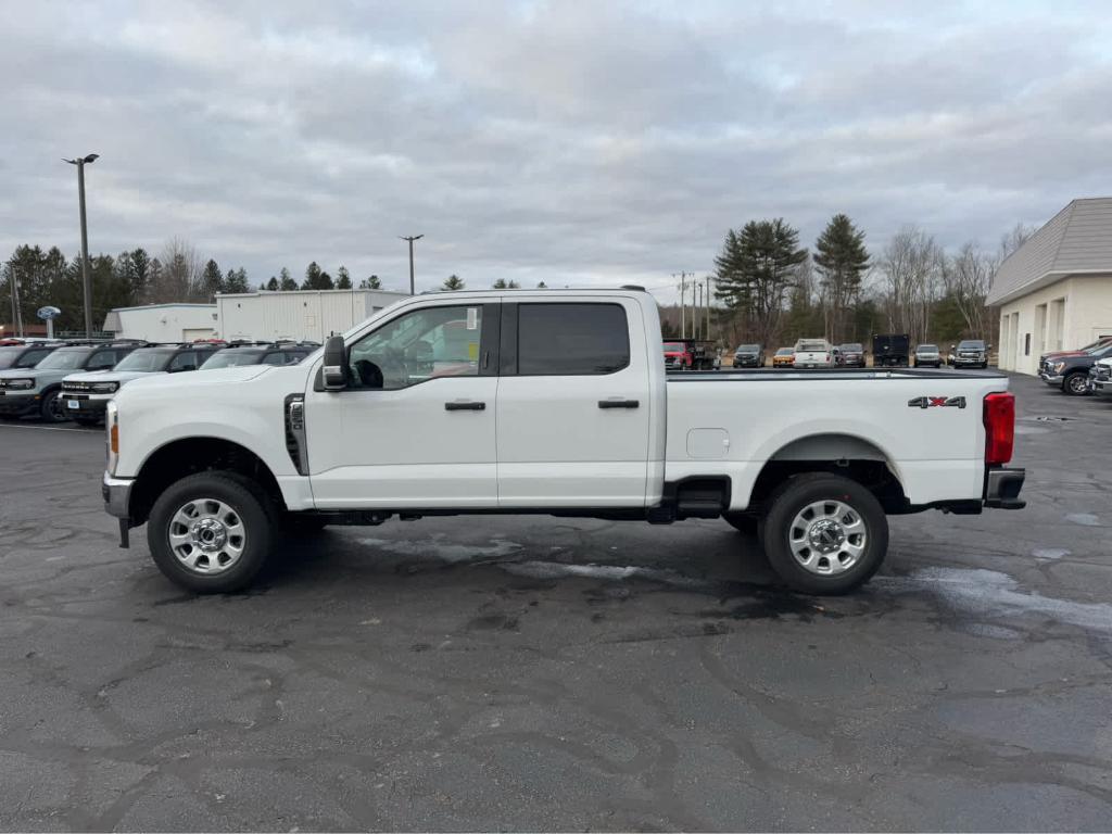 new 2024 Ford F-250 car, priced at $58,640