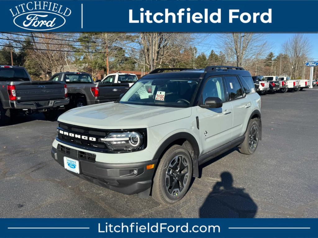 new 2024 Ford Bronco Sport car, priced at $38,565