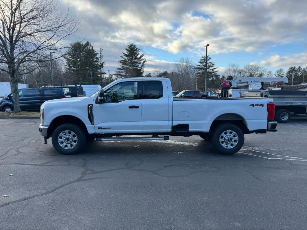 new 2024 Ford F-350 car, priced at $68,915