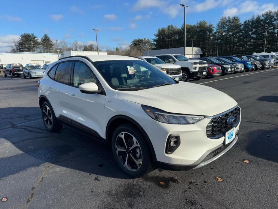 new 2025 Ford Escape car, priced at $37,270