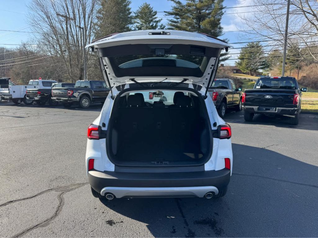 new 2025 Ford Escape car, priced at $32,545