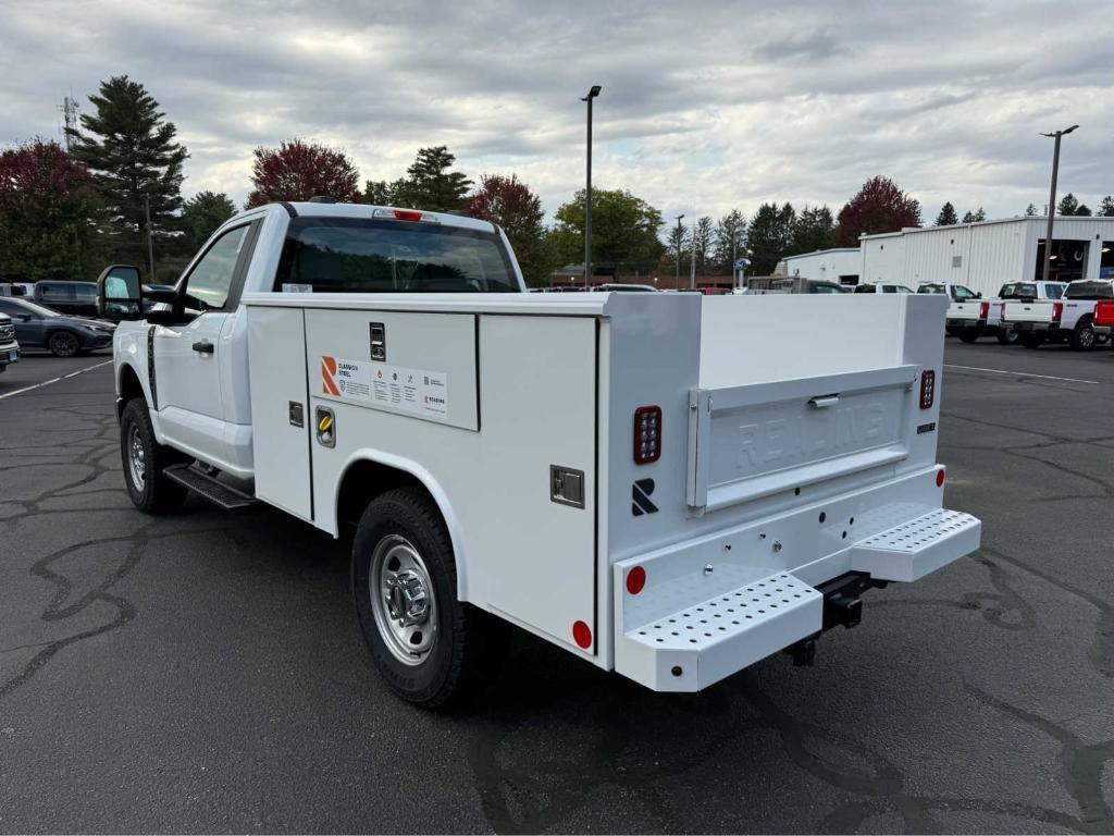 new 2024 Ford F-350 car, priced at $70,670