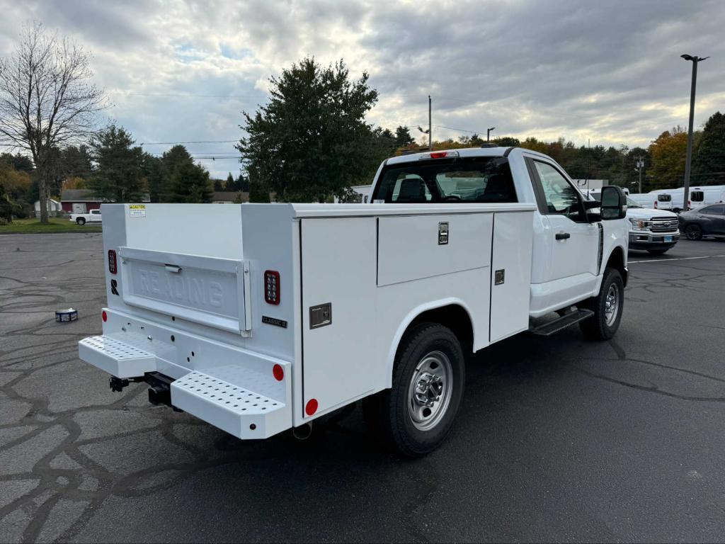 new 2024 Ford F-350 car, priced at $70,670