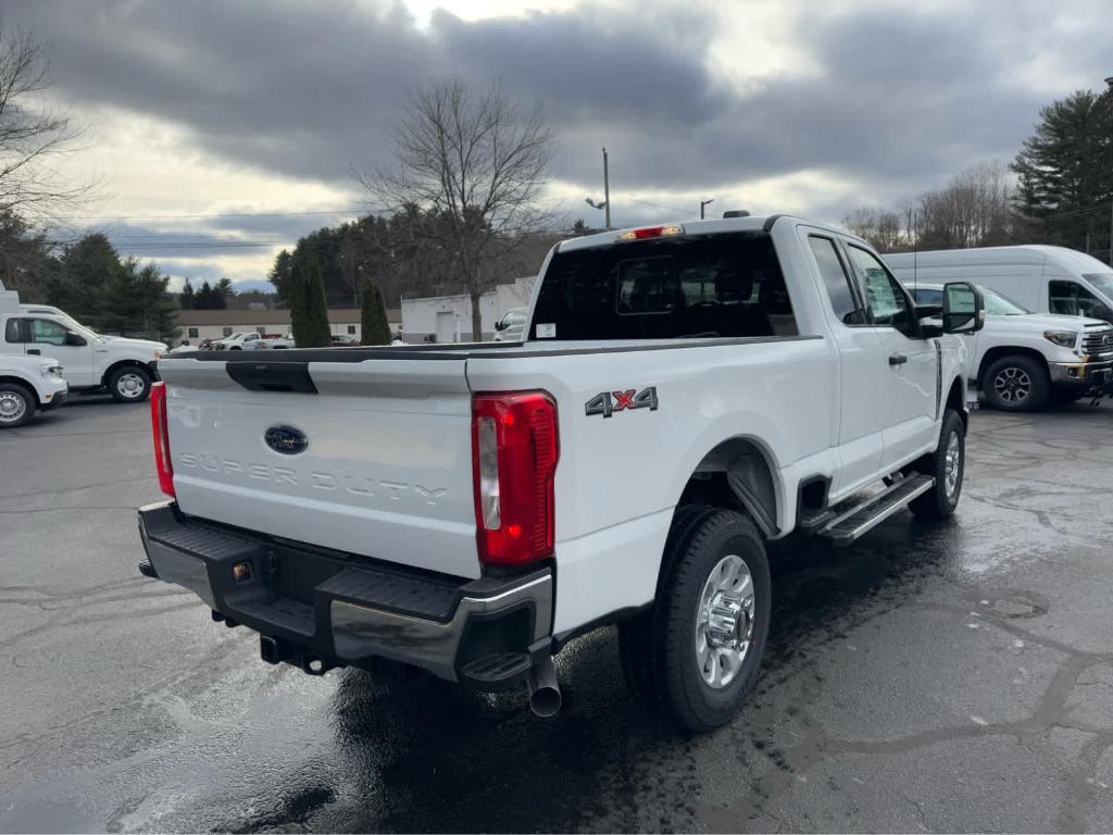 new 2024 Ford F-250 car, priced at $59,715