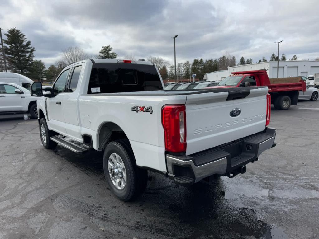 new 2024 Ford F-250 car, priced at $59,715