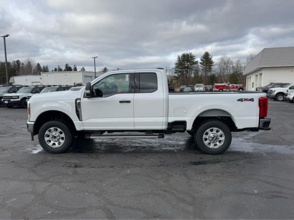 new 2024 Ford F-250 car, priced at $59,715