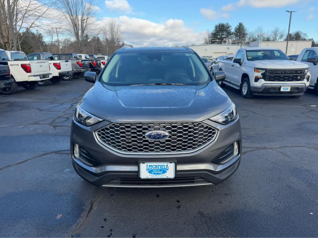 used 2024 Ford Edge car, priced at $31,990