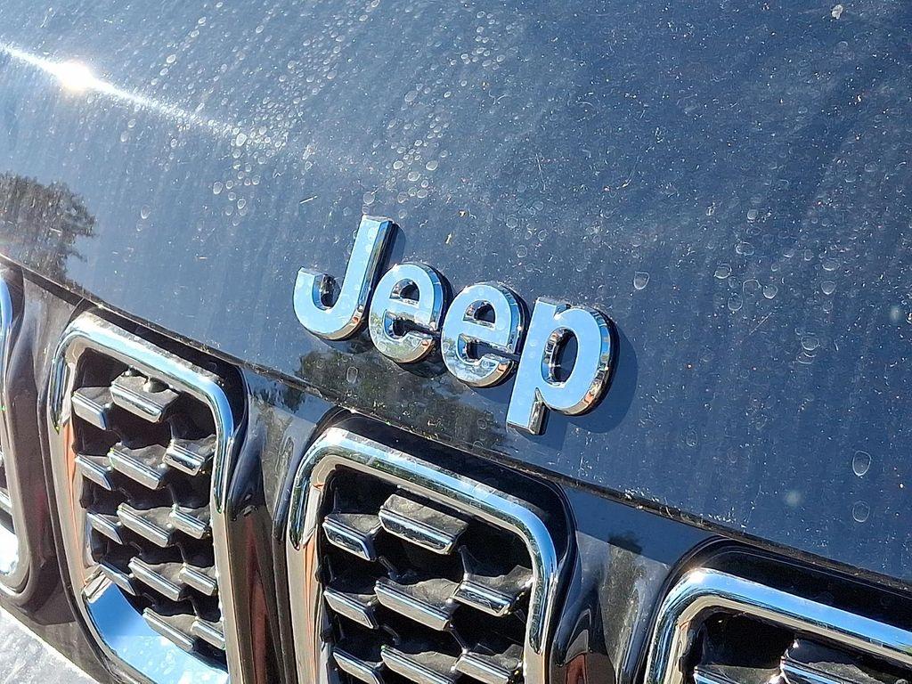 new 2025 Jeep Compass car, priced at $35,085