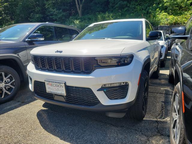 new 2024 Jeep Grand Cherokee car, priced at $54,940