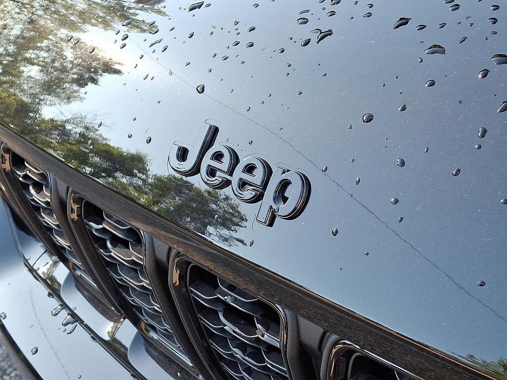 new 2025 Jeep Grand Cherokee car, priced at $53,160