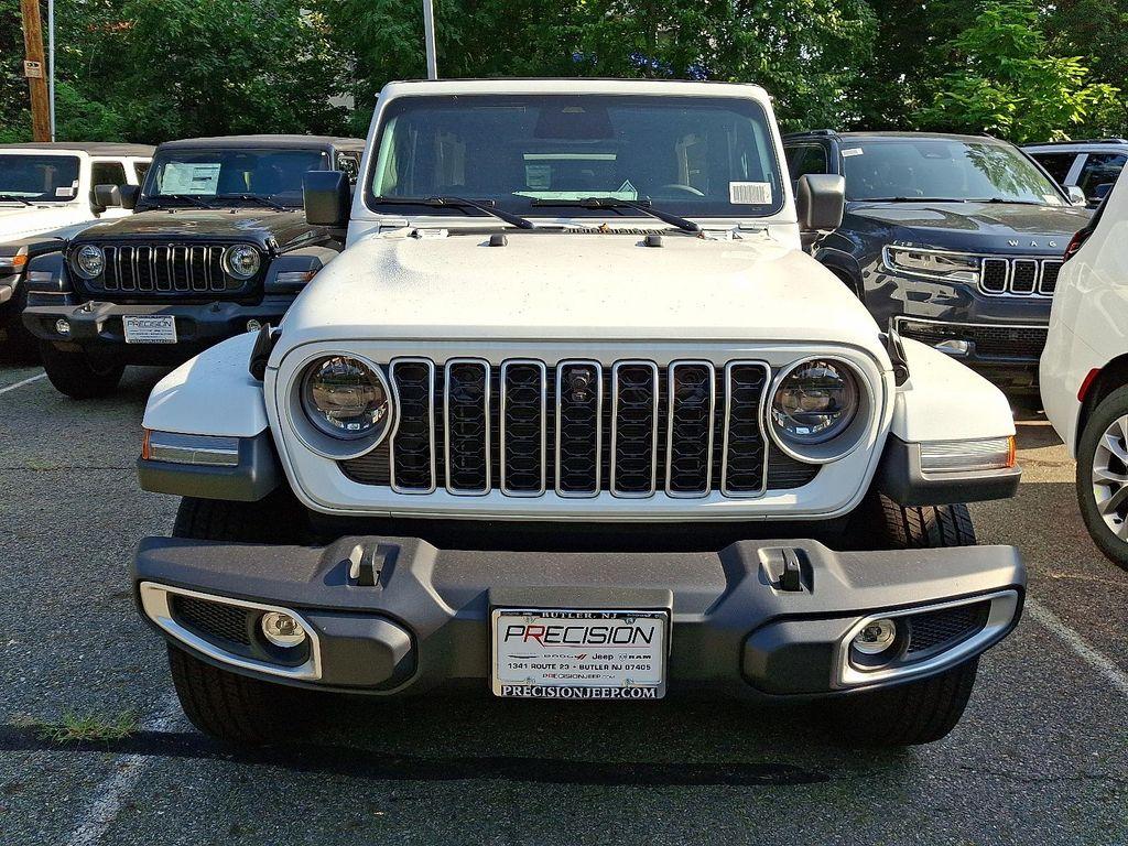 new 2025 Jeep Wrangler car, priced at $58,720