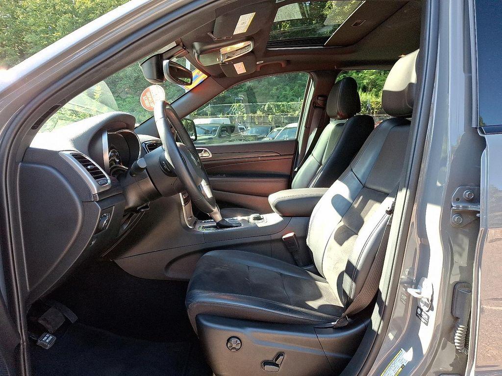 used 2022 Jeep Grand Cherokee car, priced at $30,922