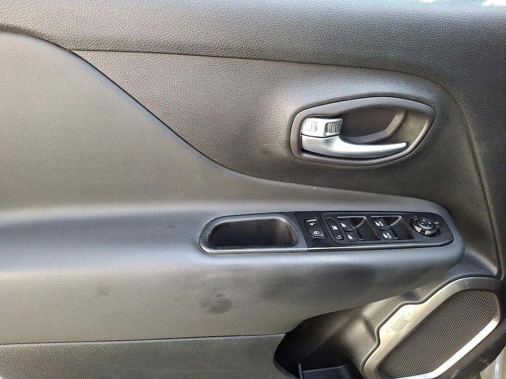 used 2022 Jeep Renegade car, priced at $22,722