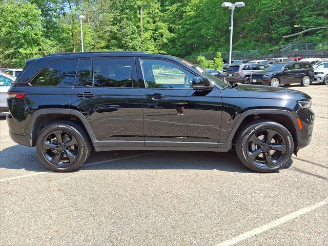 used 2023 Jeep Grand Cherokee car, priced at $37,993