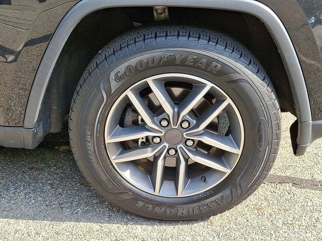 used 2020 Jeep Grand Cherokee car, priced at $22,620