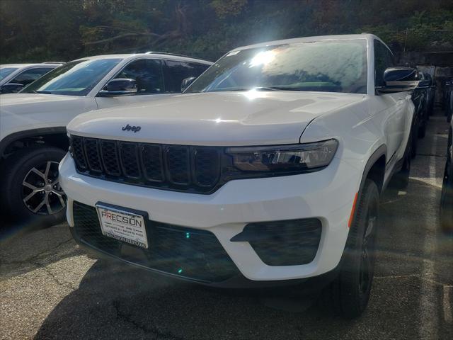 new 2025 Jeep Grand Cherokee car, priced at $47,580